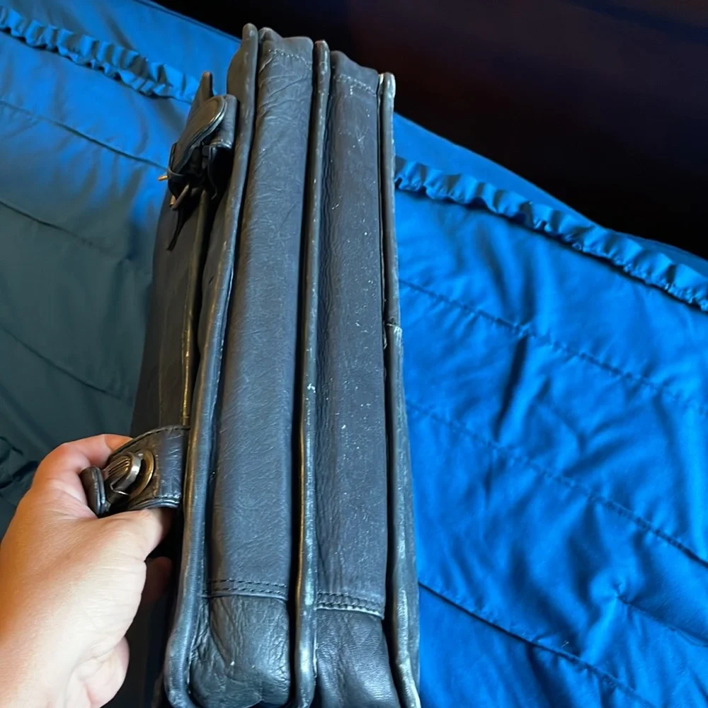 Monarch Luggage Company Leather Briefcase